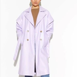 Apparis • Natalia Trench